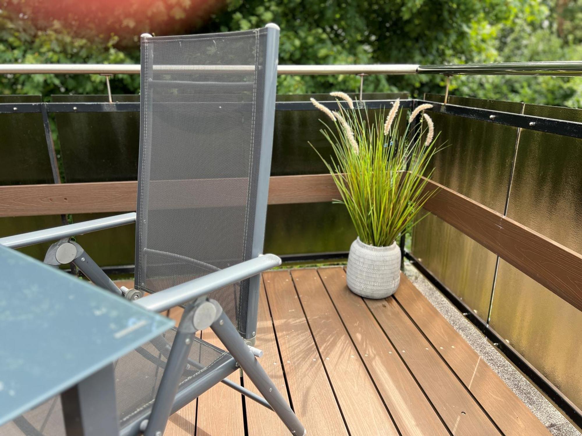 Peedy'S Luxurioese 60M² Wohnung Mit Balkonterrasse 施塔德 外观 照片